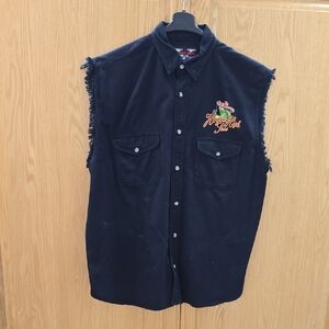 Men's Sleeveless Black Button Down Shirt